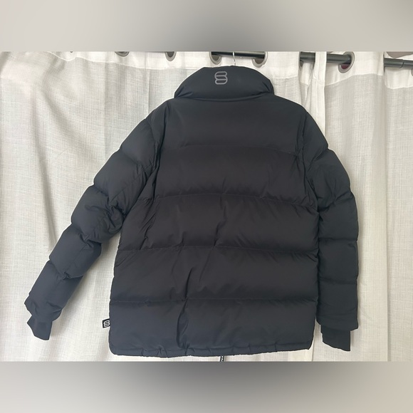 Aritzia THE SUPER PUFF Original - Picture 4 of 7